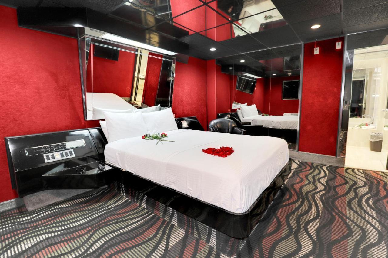 Hollywood Motel Farmingdale Eksteriør bilde